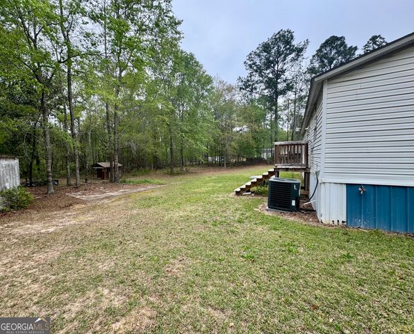 877 W Rushing Road, Register, GA 30452
