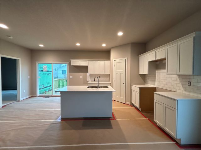 1826 Gordon Court, Norwalk, IA 50211