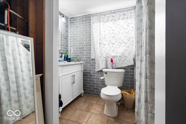 1214 S Chester Avenue, Indianapolis, IN 46203