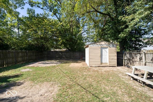 1214 S Chester Avenue, Indianapolis, IN 46203