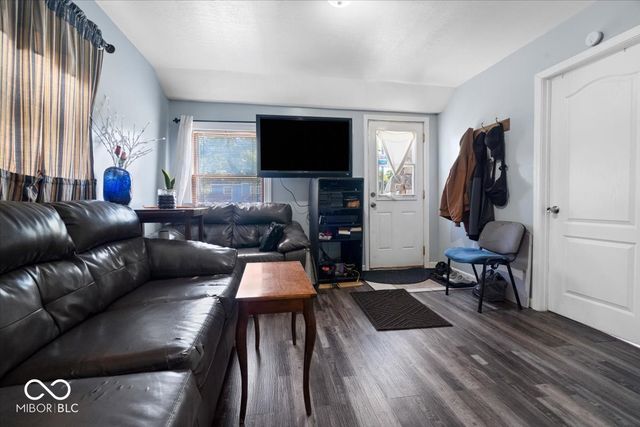 1214 S Chester Avenue, Indianapolis, IN 46203