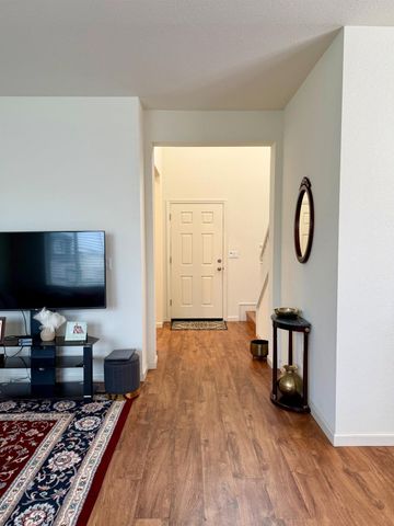 3101 Vermillion Dr, Stockton, CA 95206