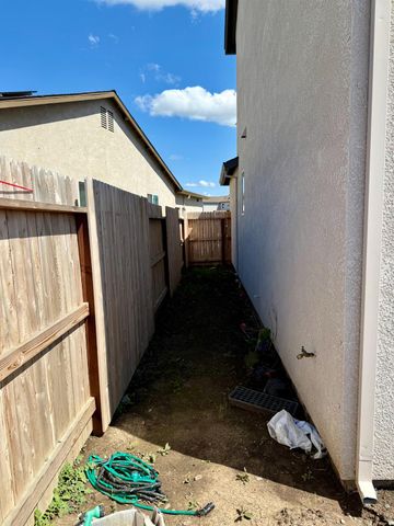 3101 Vermillion Dr, Stockton, CA 95206