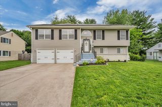 4 PIEDMOND LN, Sicklerville, NJ 08081