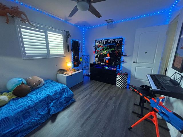 5027 Michigan Av. 16b, West Palm Beach, FL 33415