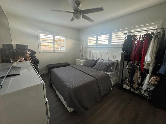 5027 Michigan Av. 16b, West Palm Beach, FL 33415