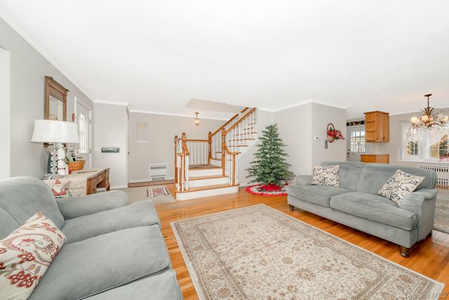 3861 Wilburne Avenue, Seaford, NY 11783