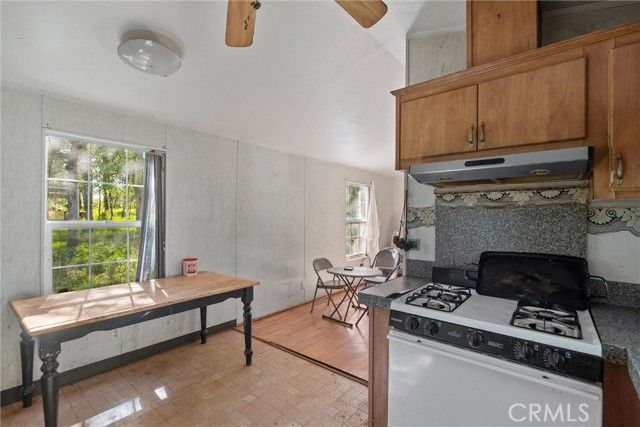 300 Purple Rocks, Oroville, CA 95966