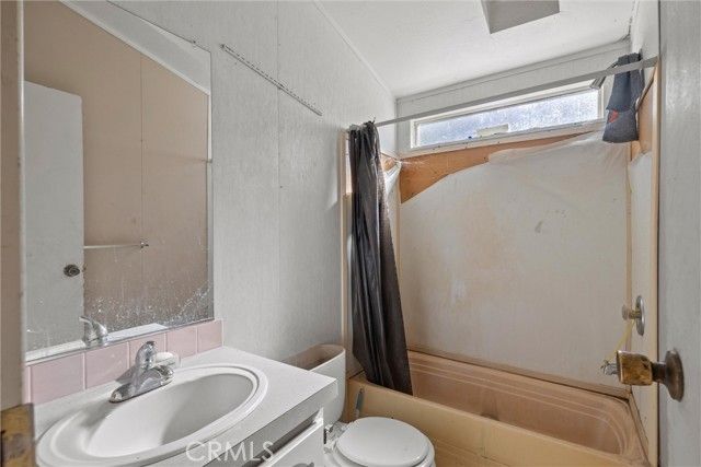 300 Purple Rocks, Oroville, CA 95966