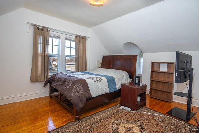 2604 Hayes AVENUE, Racine, WI 53405