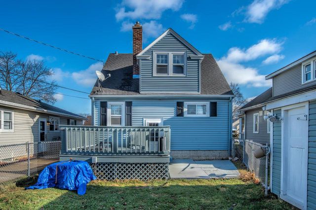 2604 Hayes AVENUE, Racine, WI 53405