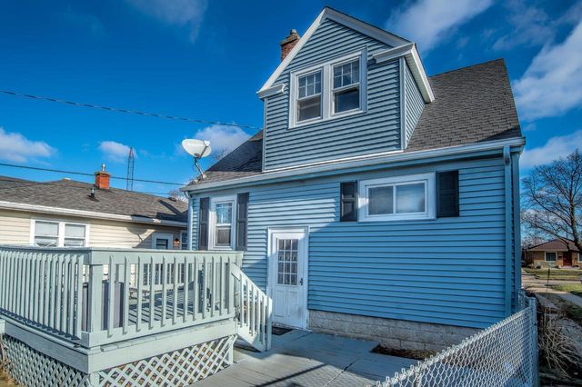 2604 Hayes AVENUE, Racine, WI 53405