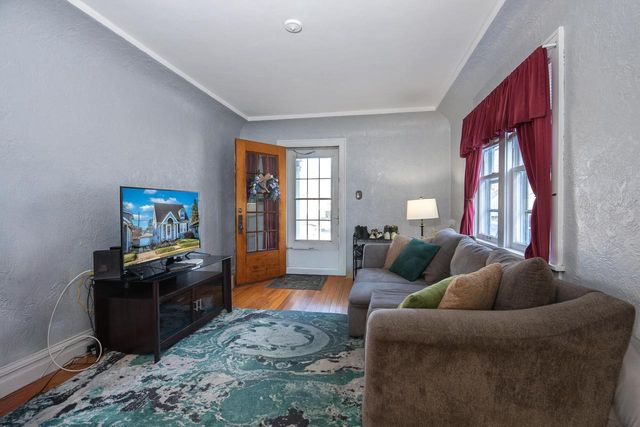 2604 Hayes AVENUE, Racine, WI 53405