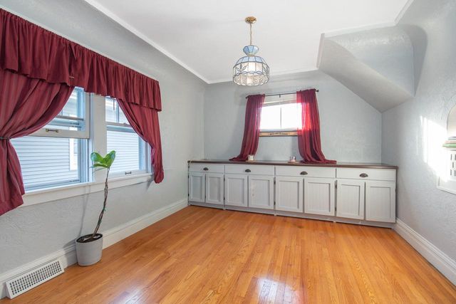 2604 Hayes AVENUE, Racine, WI 53405