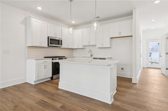 1621 Worley Way NW, Atlanta, GA 30318