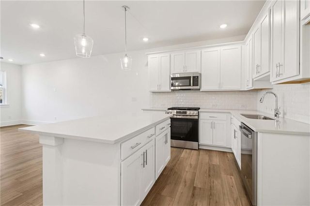 1621 Worley Way NW, Atlanta, GA 30318