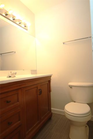 109 Australia Court, Glenn Heights, TX 75154