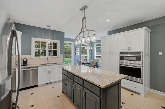 1005 Alcove Ct, Brentwood, TN 37027
