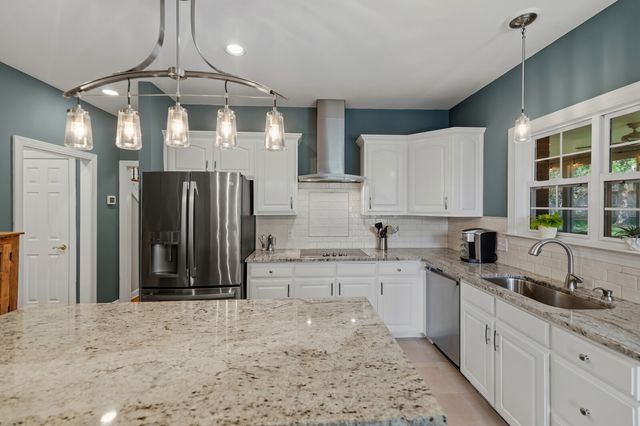 1005 Alcove Ct, Brentwood, TN 37027