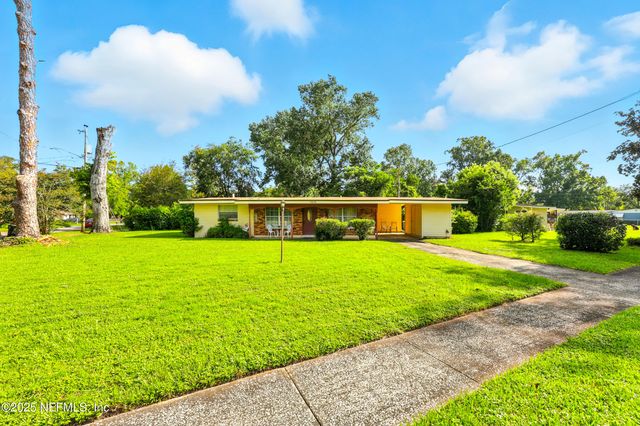 7475 SHARBETH Drive S, Jacksonville, FL 32210