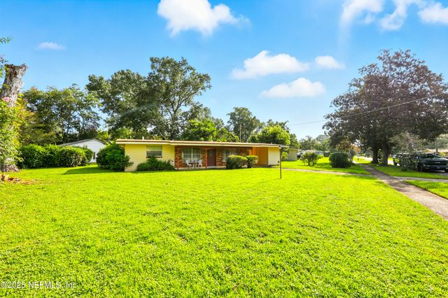 7475 SHARBETH Drive S, Jacksonville, FL 32210