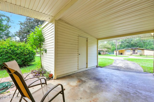 7475 SHARBETH Drive S, Jacksonville, FL 32210