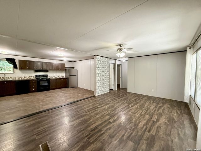 167 DEER LN, New Braunfels, TX 78130