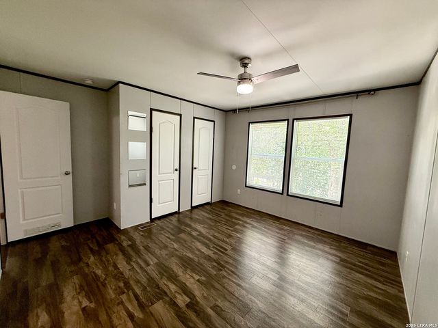 167 DEER LN, New Braunfels, TX 78130
