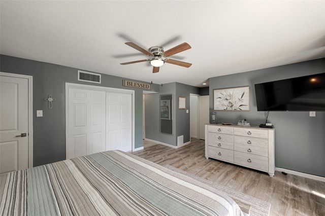 12500 Melville Drive 123C, Montgomery, TX 77356