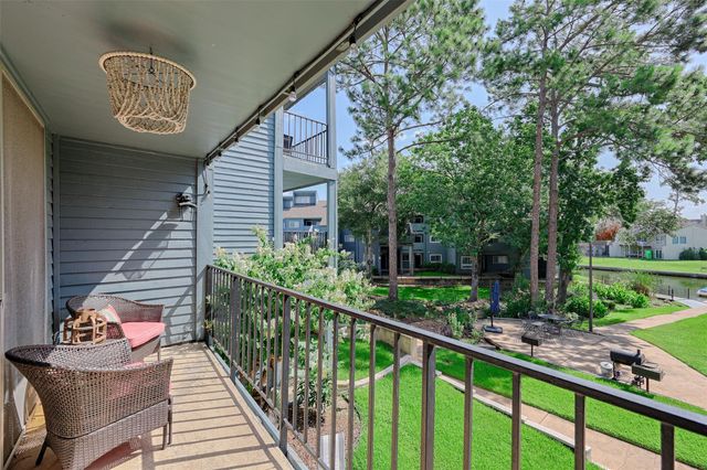 12500 Melville Drive 123C, Montgomery, TX 77356