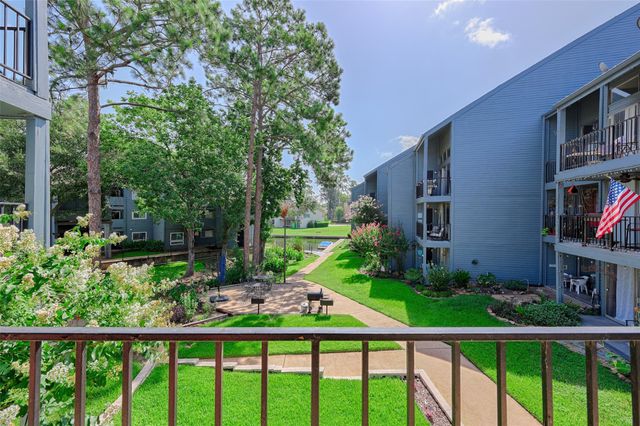 12500 Melville Drive 123C, Montgomery, TX 77356