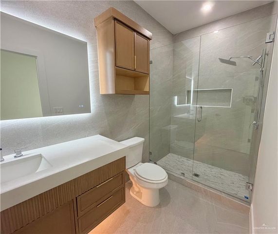 2709 E Bvlgari Drive, Edinburg, TX 78542