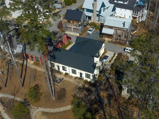 377 Anders N, Chattahoochee Hills, GA 30268
