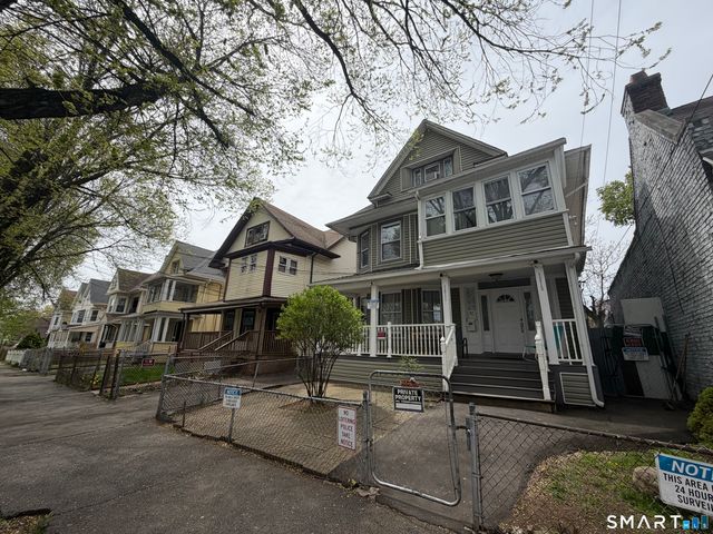1211 Park Avenue, Bridgeport, CT 06604