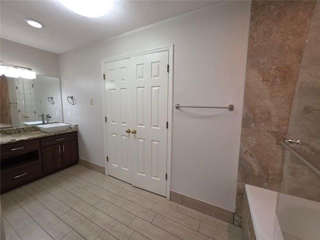 3914 Meeting Street NW, Duluth, GA 30096
