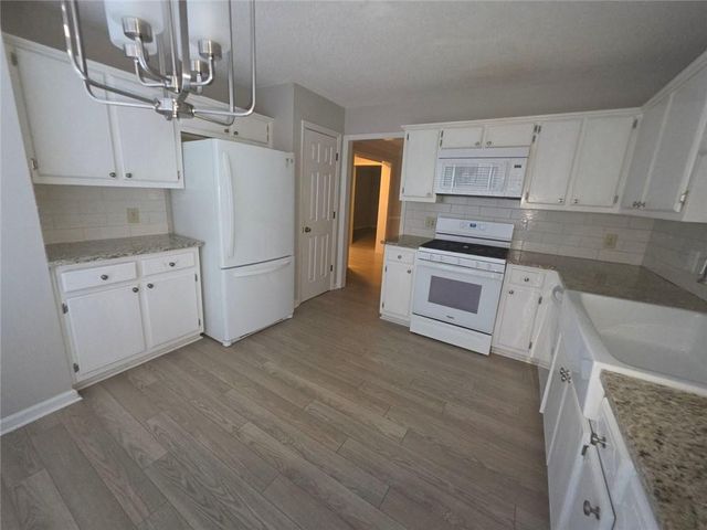 3914 Meeting Street NW, Duluth, GA 30096