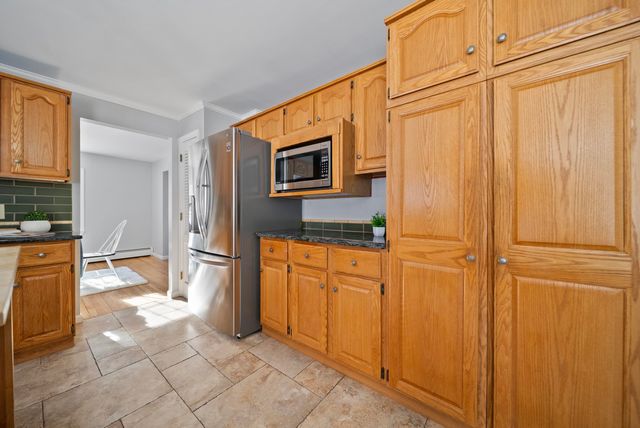 26 Devonshire Lane, Londonderry, NH 03053