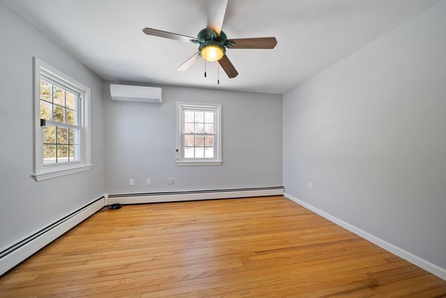 26 Devonshire Lane, Londonderry, NH 03053