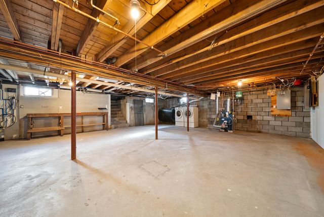 26 Devonshire Lane, Londonderry, NH 03053