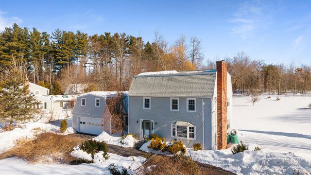 26 Devonshire Lane, Londonderry, NH 03053
