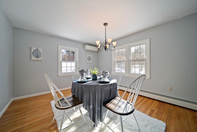 26 Devonshire Lane, Londonderry, NH 03053