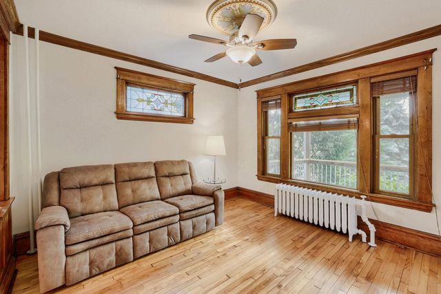 1010 Burns Avenue, Saint Paul, MN 55106
