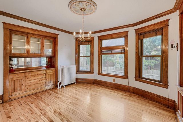 1010 Burns Avenue, Saint Paul, MN 55106