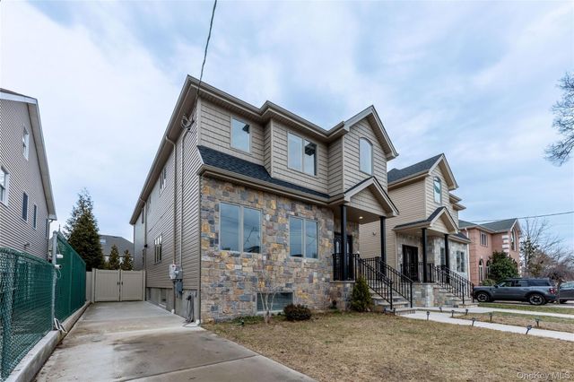 25 Sanford, Staten Island, NY 10307