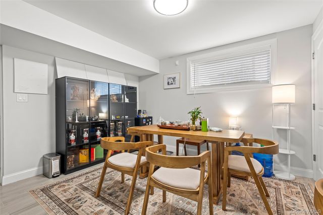 25 Sanford, Staten Island, NY 10307