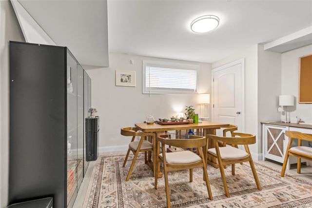 25 Sanford, Staten Island, NY 10307