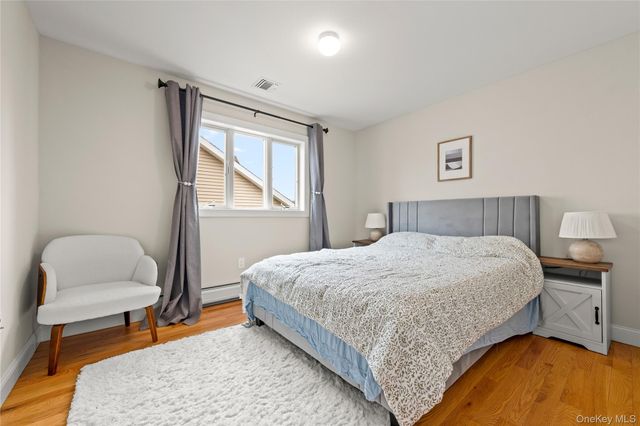 25 Sanford, Staten Island, NY 10307