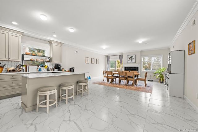 25 Sanford, Staten Island, NY 10307