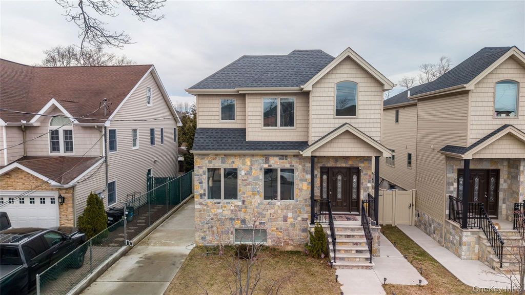 25 Sanford, Staten Island, NY 10307