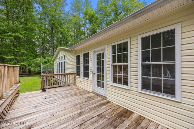 209 Old Ironsides Road, Newport, NC 28570